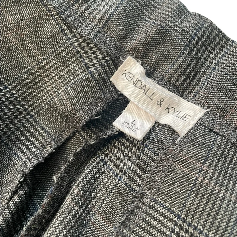 π Kendall & Kylie Gray/Blue Plaid Wide-Leg Trousers - Size Large - Picture 10 of 13